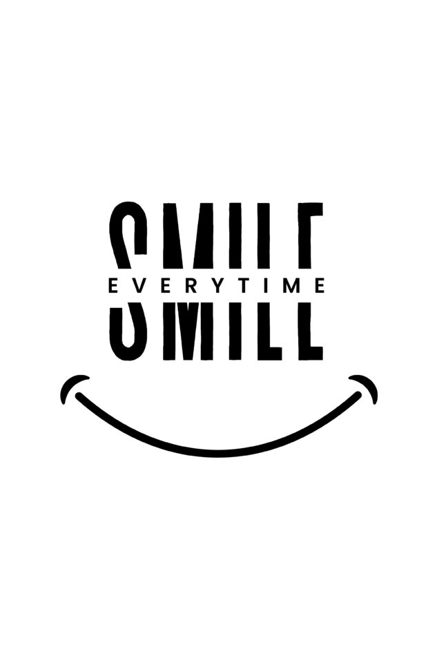 Regular T-Shirt - smile