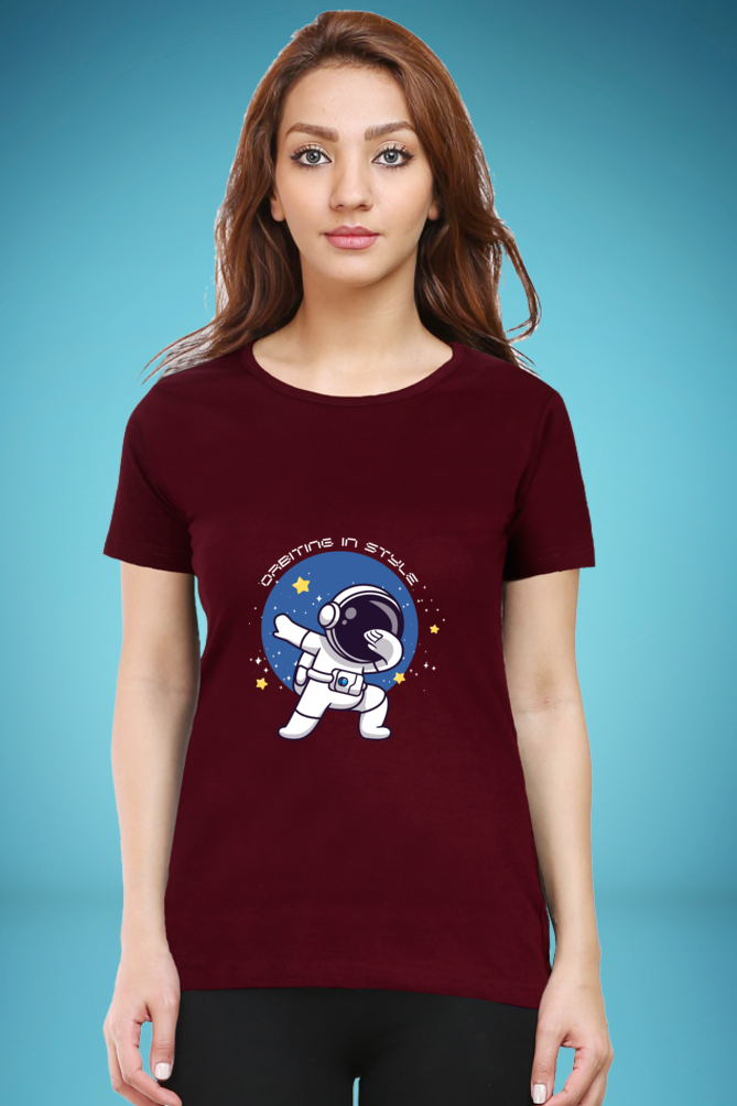 Regular T-Shirt - orbiting in style