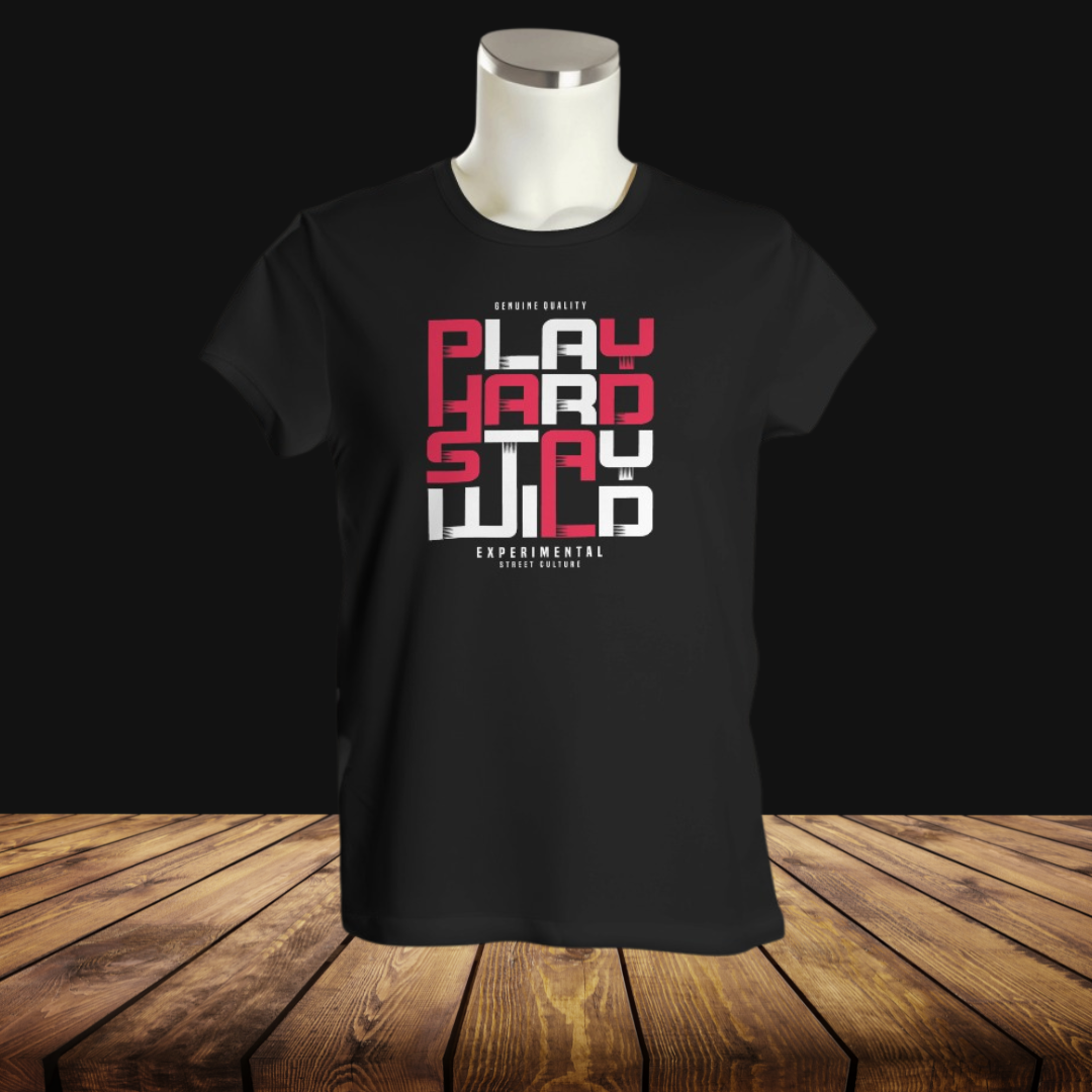 Regular T-Shirt - Play Hard